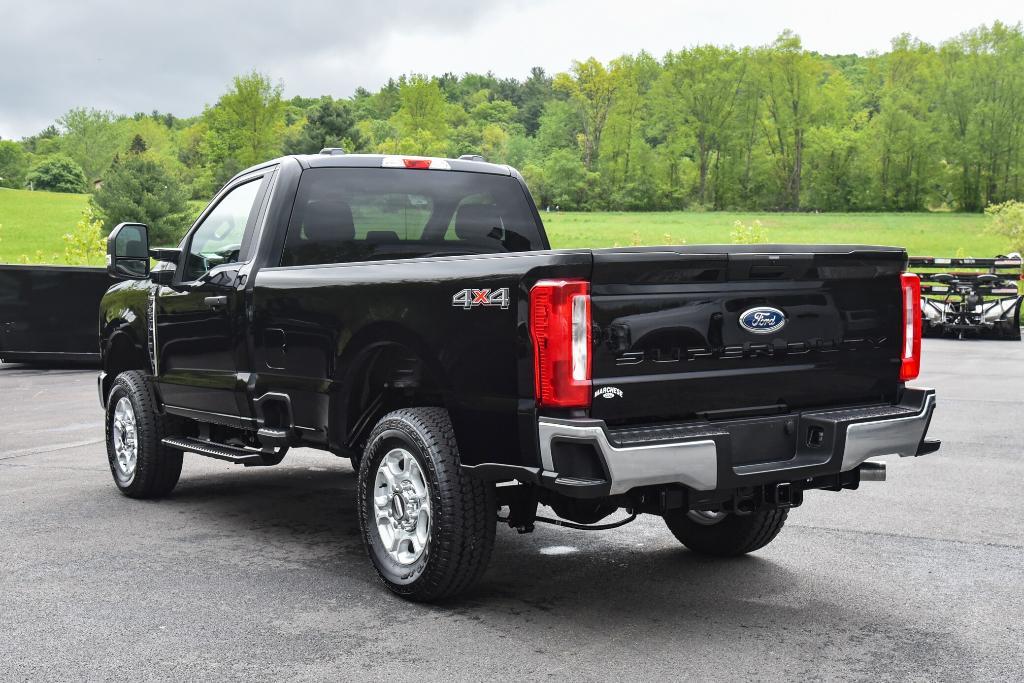 new 2025 Ford F-350 car, priced at $57,430