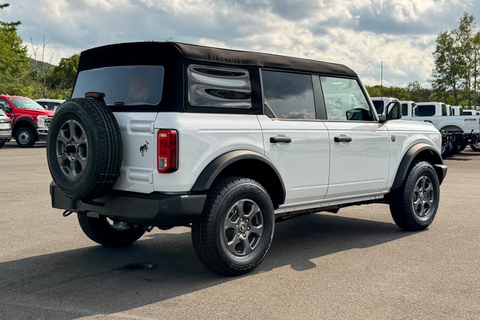 new 2025 Ford Bronco car, priced at $45,170
