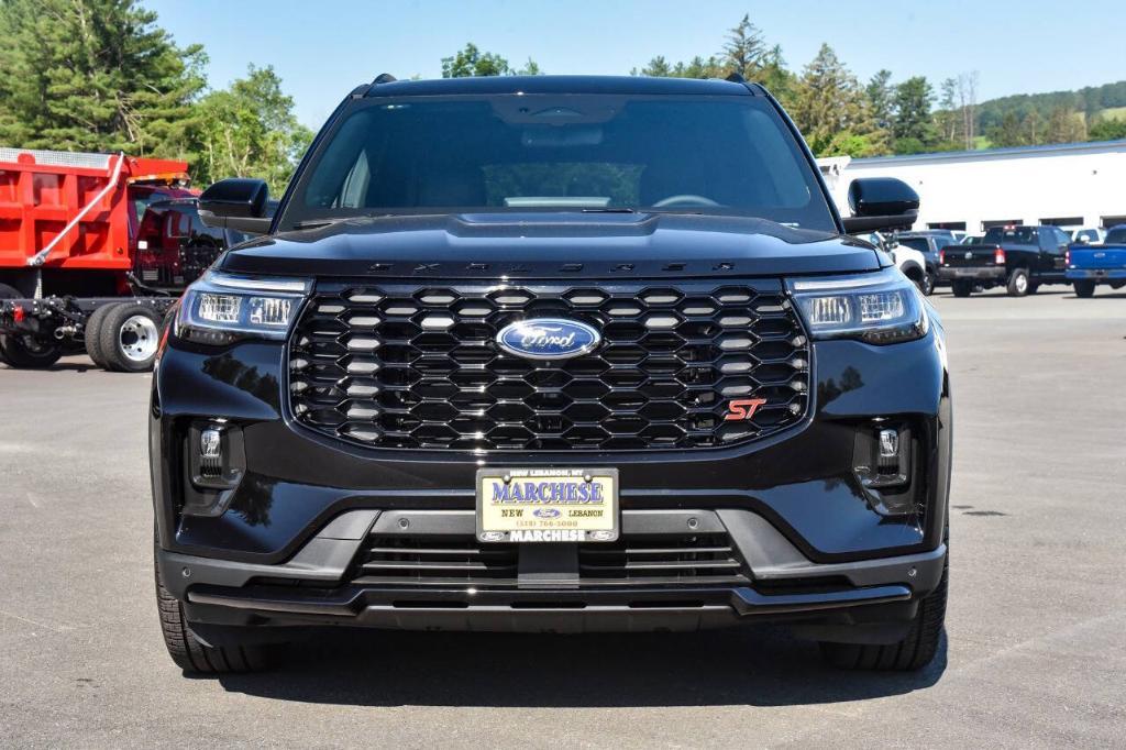 used 2025 Ford Explorer car, priced at $55,900