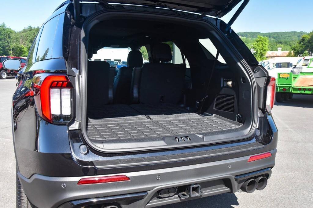 used 2025 Ford Explorer car, priced at $55,900