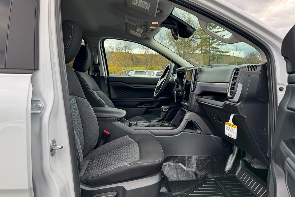 new 2025 Ford Ranger car, priced at $39,555