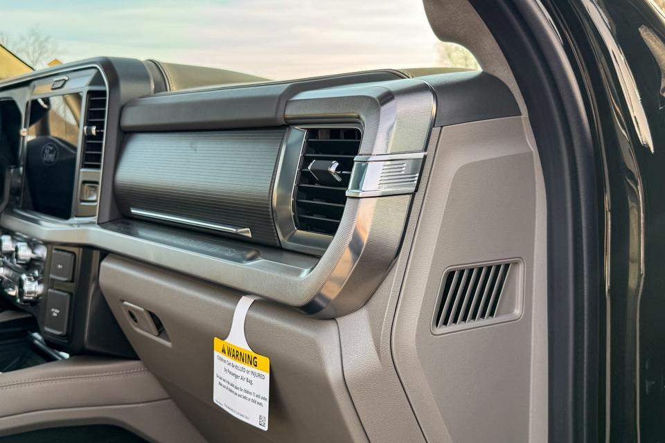 new 2025 Ford F-350 car