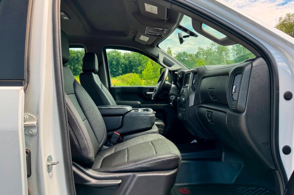 used 2021 Chevrolet Silverado 2500 car, priced at $39,900