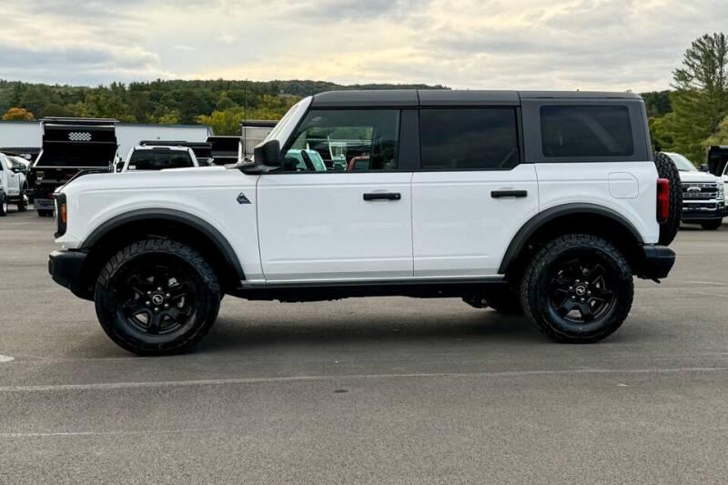 new 2024 Ford Bronco car, priced at $46,886