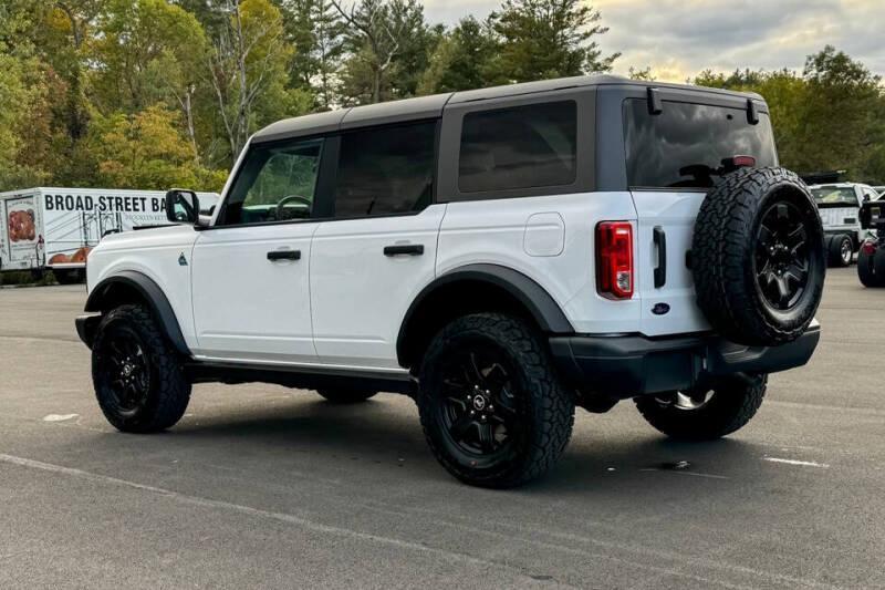 new 2024 Ford Bronco car, priced at $46,886