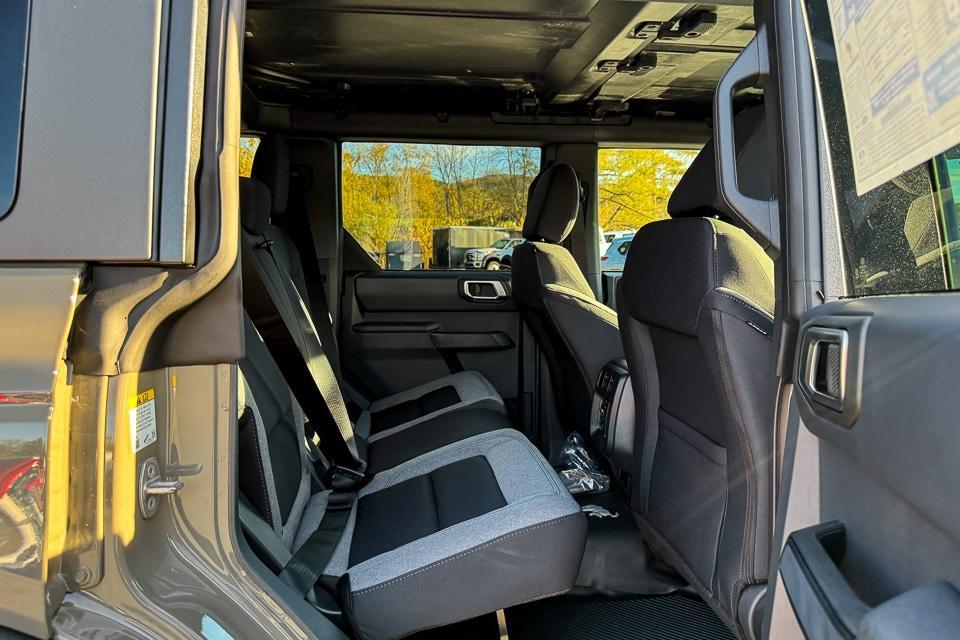 new 2025 Ford Bronco car, priced at $48,525