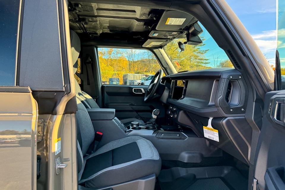 new 2025 Ford Bronco car, priced at $48,525