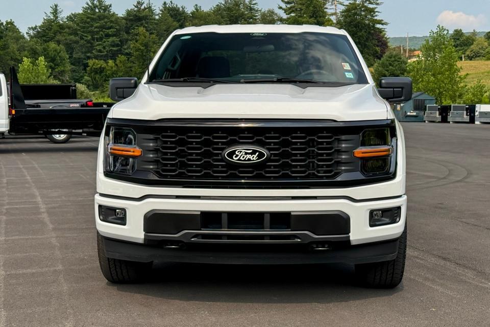 new 2024 Ford F-150 car, priced at $54,070