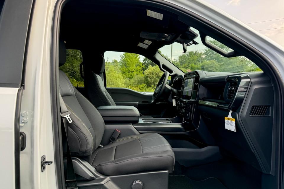 new 2024 Ford F-150 car, priced at $54,070