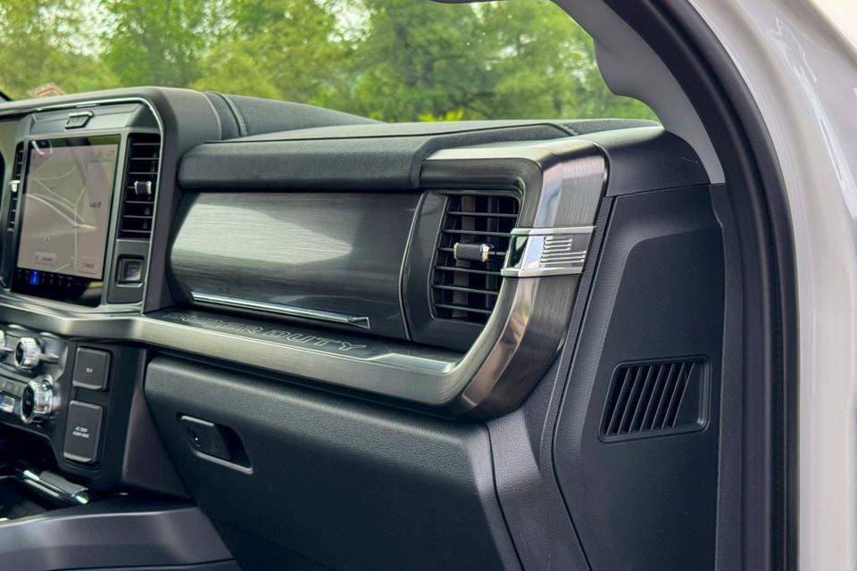 new 2025 Ford F-350 car