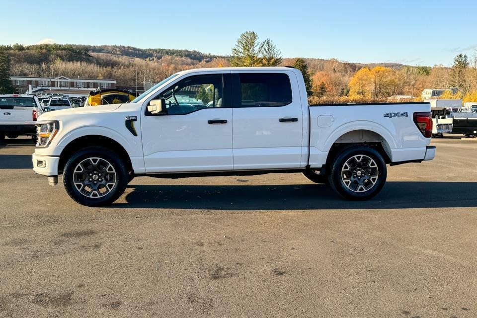 new 2024 Ford F-150 car, priced at $52,685