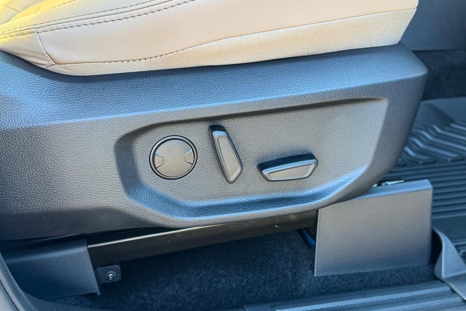 new 2025 Ford Ranger car, priced at $50,810