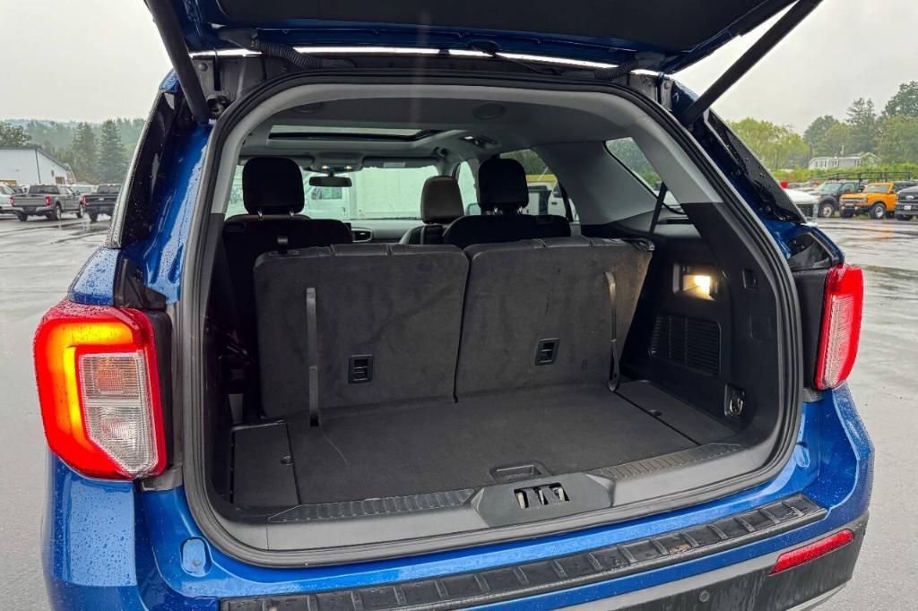 used 2022 Ford Explorer car, priced at $31,900