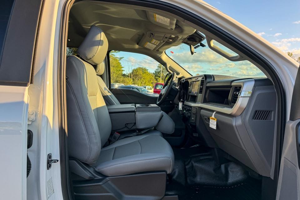 new 2026 Ford F-350 car, priced at $60,920