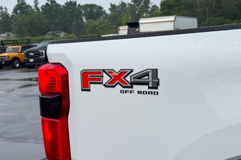 new 2025 Ford F-350 car, priced at $62,140