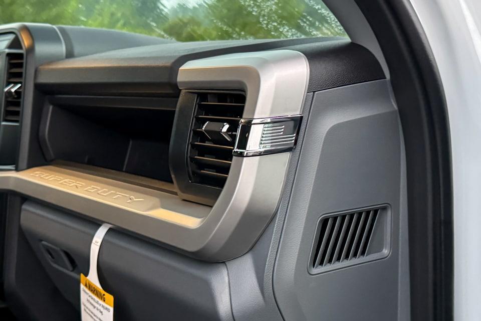 new 2025 Ford F-350 car, priced at $62,140