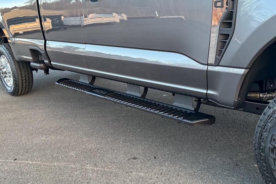 new 2025 Ford F-350 car, priced at $61,125