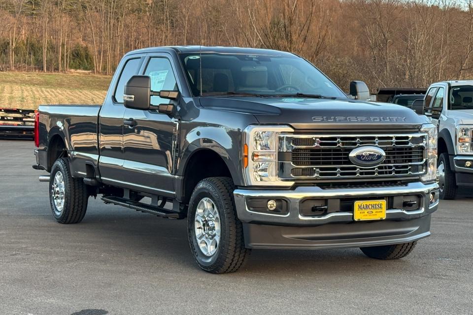 new 2025 Ford F-350 car, priced at $61,125