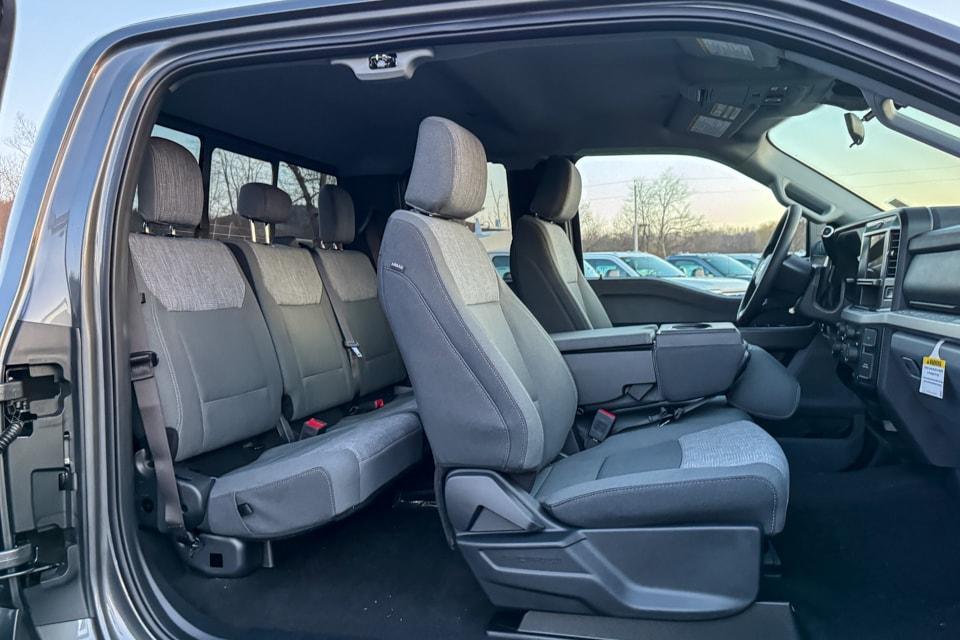 new 2025 Ford F-350 car, priced at $61,125
