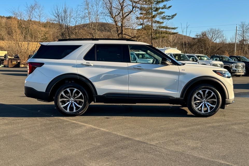 new 2025 Ford Explorer car, priced at $50,900