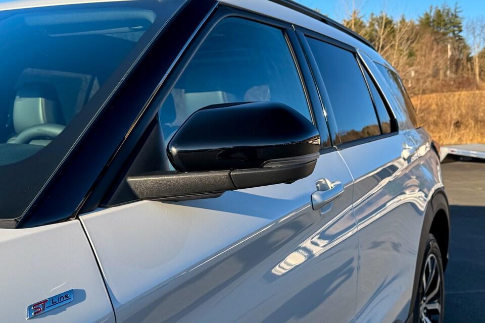 new 2025 Ford Explorer car, priced at $47,218