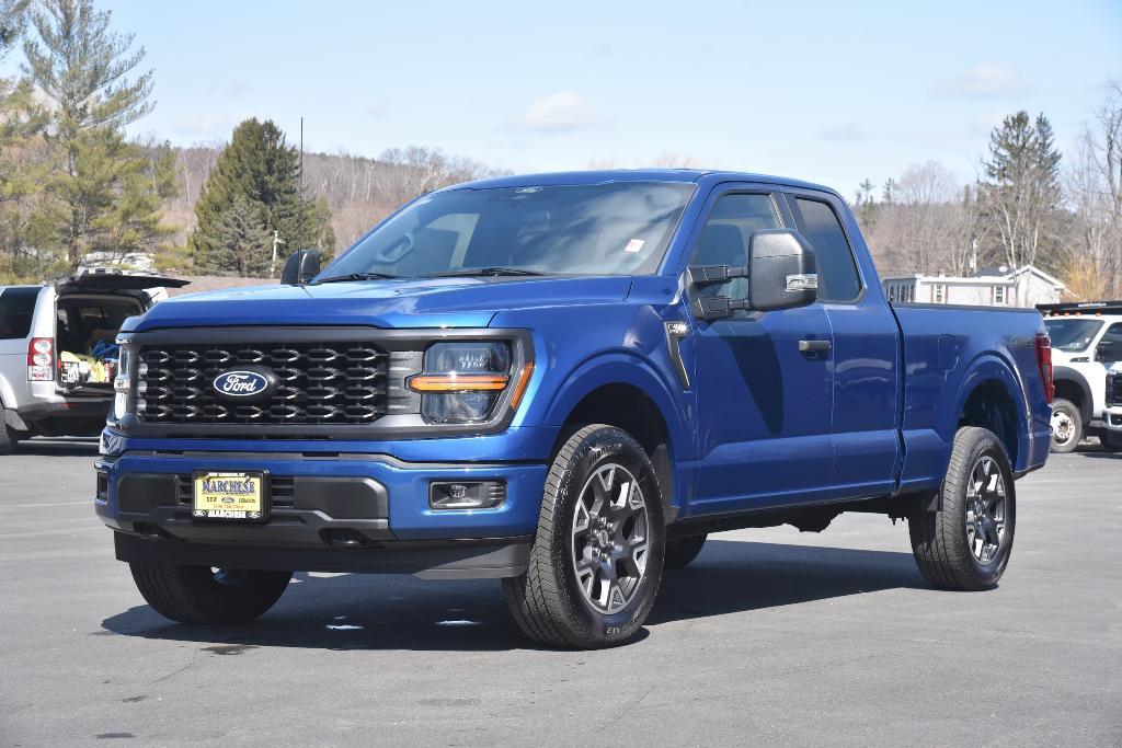 new 2025 Ford F-150 car, priced at $49,670