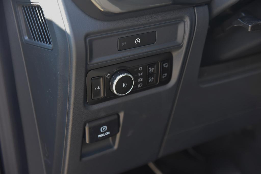new 2025 Ford F-150 car, priced at $49,670