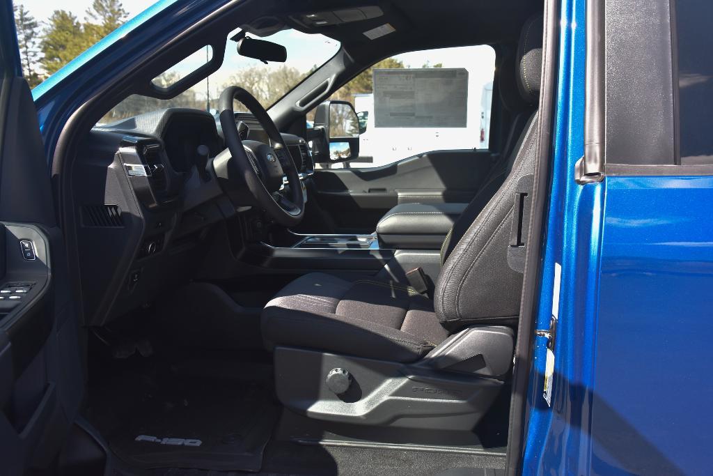 new 2025 Ford F-150 car, priced at $49,670