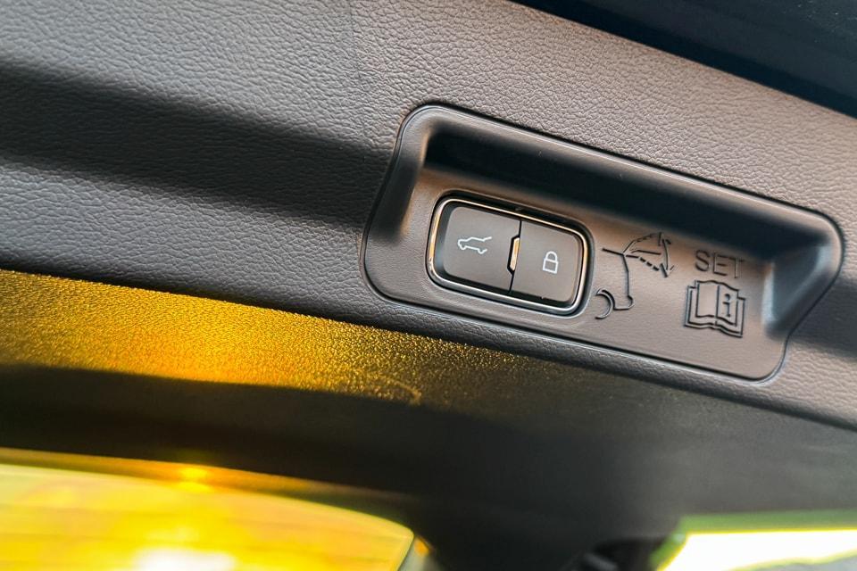 new 2025 Ford Explorer car, priced at $46,505