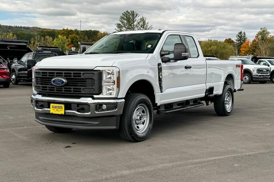 new 2024 Ford F-350 car, priced at $56,665