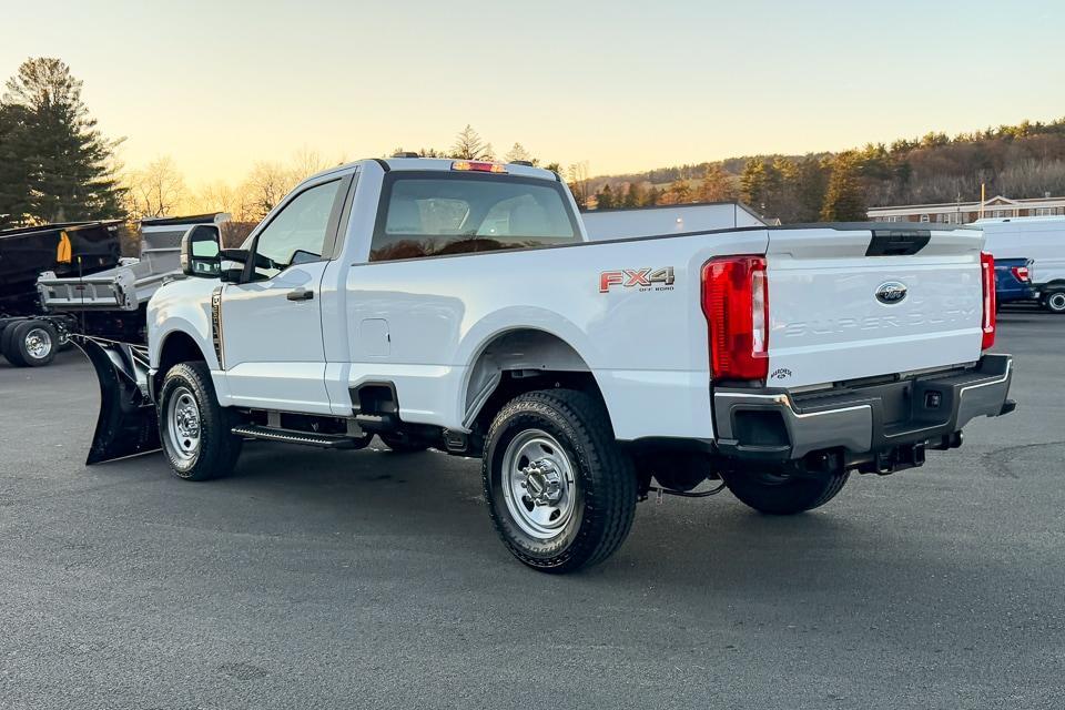 new 2025 Ford F-350 car, priced at $64,900