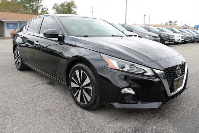 used 2019 Nissan Altima car, priced at $17,995