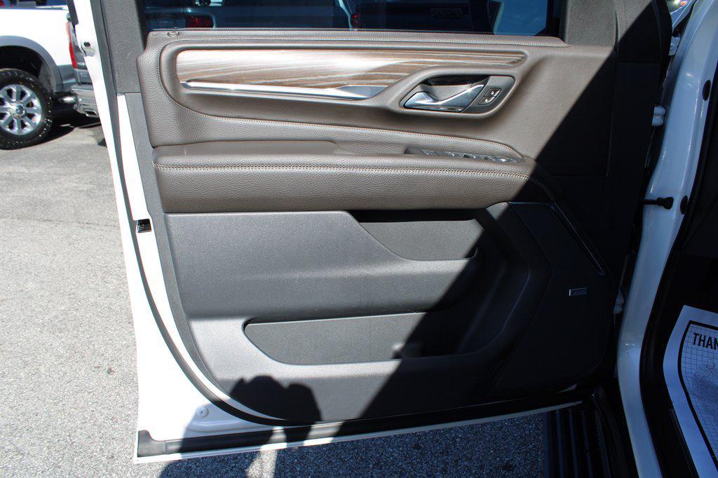 used 2021 GMC Yukon XL car, priced at $59,990