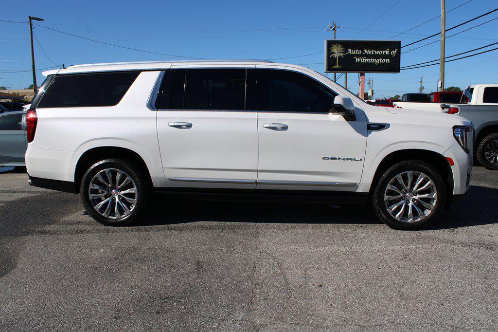 used 2021 GMC Yukon XL car, priced at $59,990