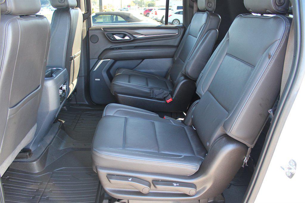 used 2021 GMC Yukon XL car, priced at $59,990