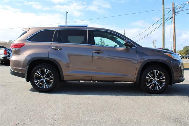 used 2017 Toyota Highlander car, priced at $25,995