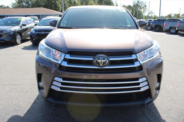 used 2017 Toyota Highlander car, priced at $25,995