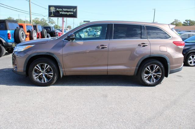 used 2017 Toyota Highlander car, priced at $25,995