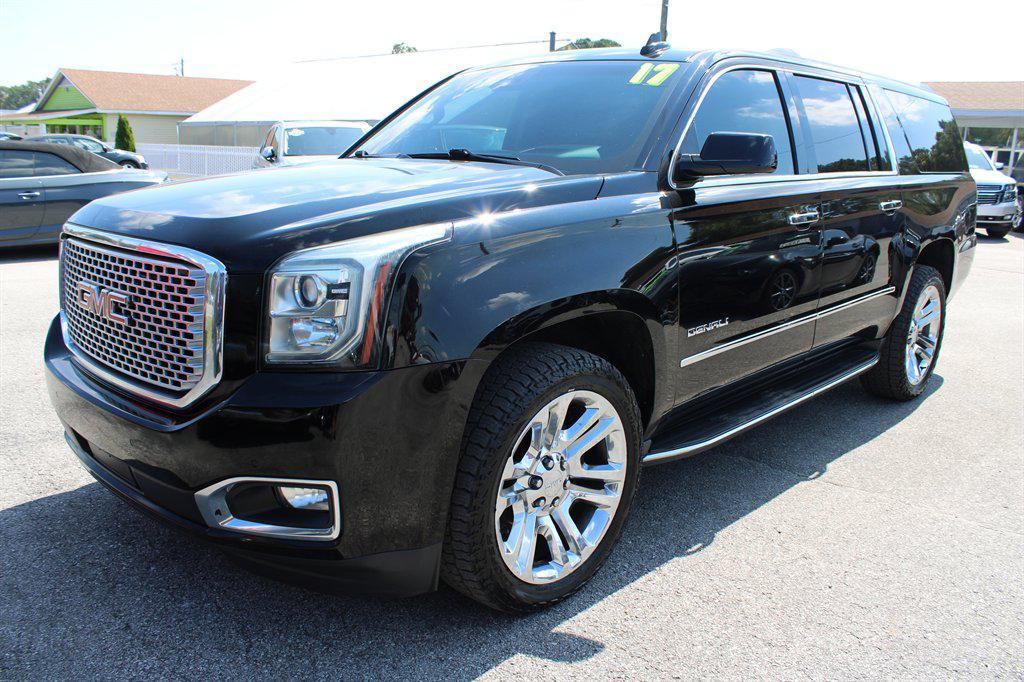 used 2017 GMC Yukon XL car, priced at $22,771