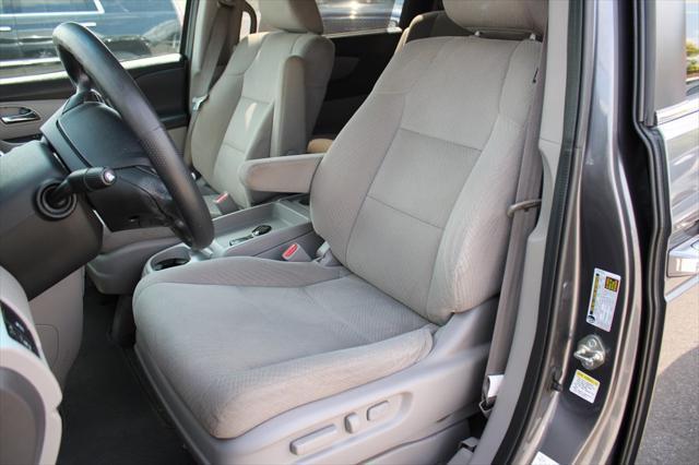 used 2014 Honda Odyssey car, priced at $9,998