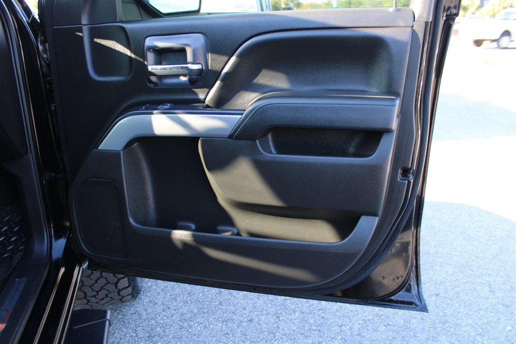 used 2018 Chevrolet Silverado 1500 car, priced at $28,698