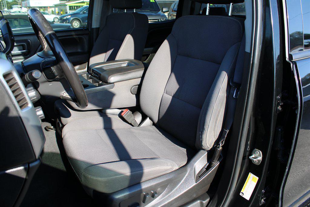 used 2018 Chevrolet Silverado 1500 car, priced at $28,698