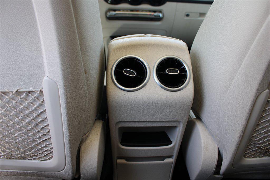 used 2023 Mercedes-Benz GLB 250 car, priced at $29,971