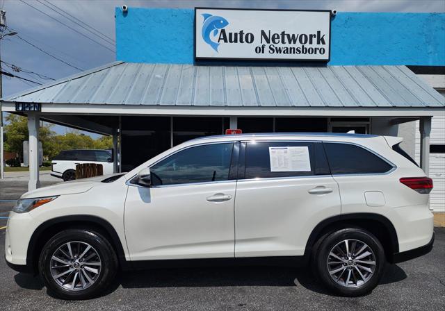 used 2019 Toyota Highlander car, priced at $24,438