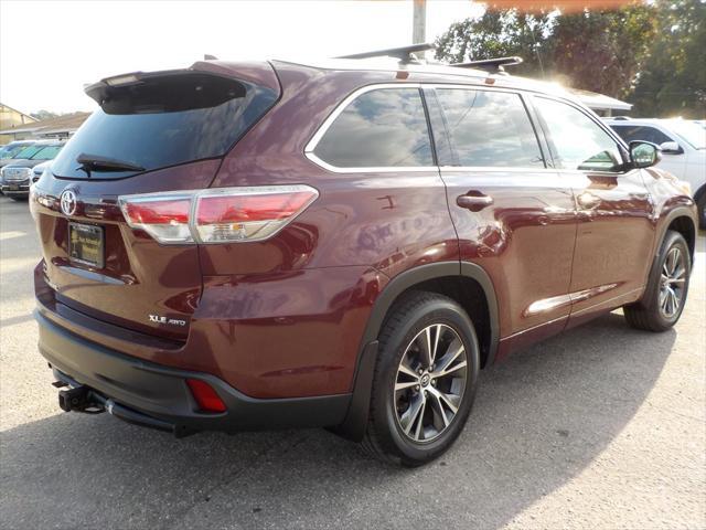 used 2016 Toyota Highlander car, priced at $18,386