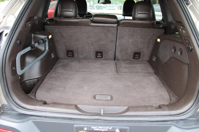 used 2017 Jeep Cherokee car, priced at $15,198