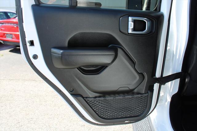 used 2022 Jeep Gladiator car, priced at $55,995