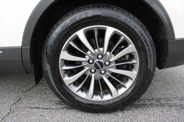 used 2019 Lincoln Nautilus car, priced at $19,414