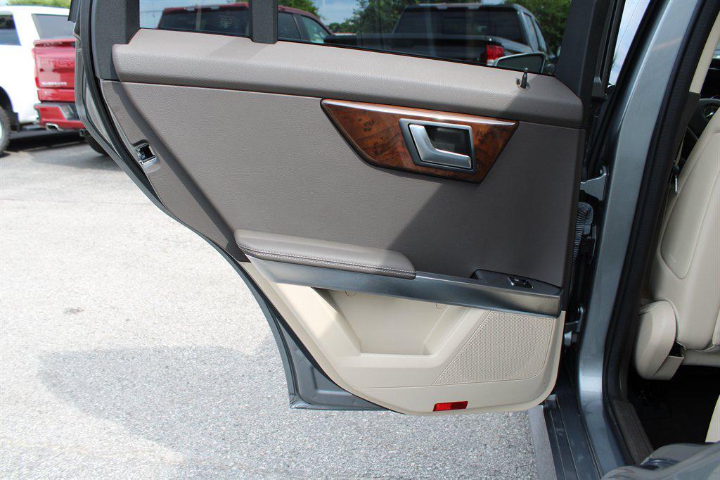 used 2015 Mercedes-Benz GLK-Class car, priced at $11,233