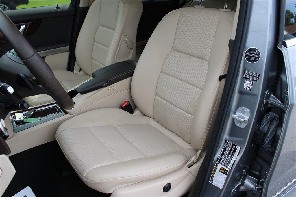 used 2015 Mercedes-Benz GLK-Class car, priced at $11,233